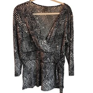 Ann Taylor Top Blouse Black White Geometric Pattern Tie Waist Size Medium